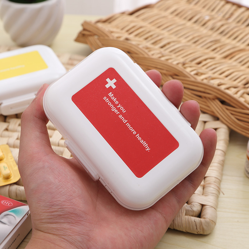 Plyo Box Set - 8 Cells Portable Small Medication Storage